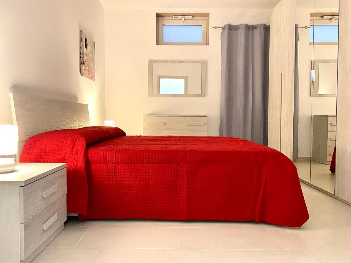 Monopoli Guest House - Puglia Mia Apartments Extérieur photo