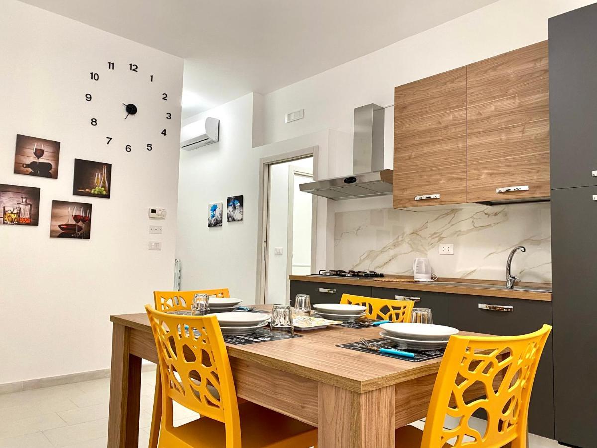 Monopoli Guest House - Puglia Mia Apartments Extérieur photo